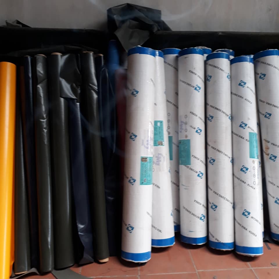 Bạt che nắng xe tải