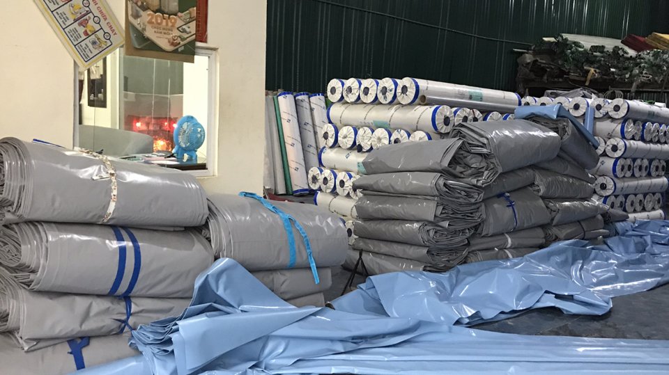 Bạt kéo ngoài trời