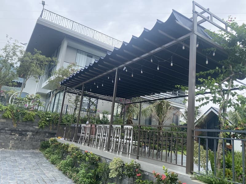 Mái xếp quán nhậu đảm bảo thân thiện với môi trường