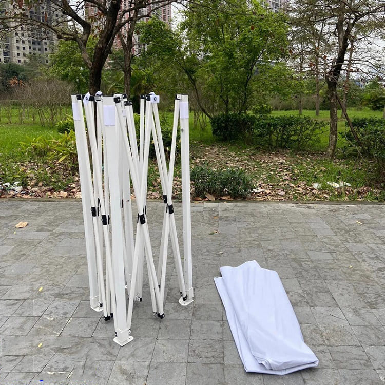 Nhà bạt lắp ghép